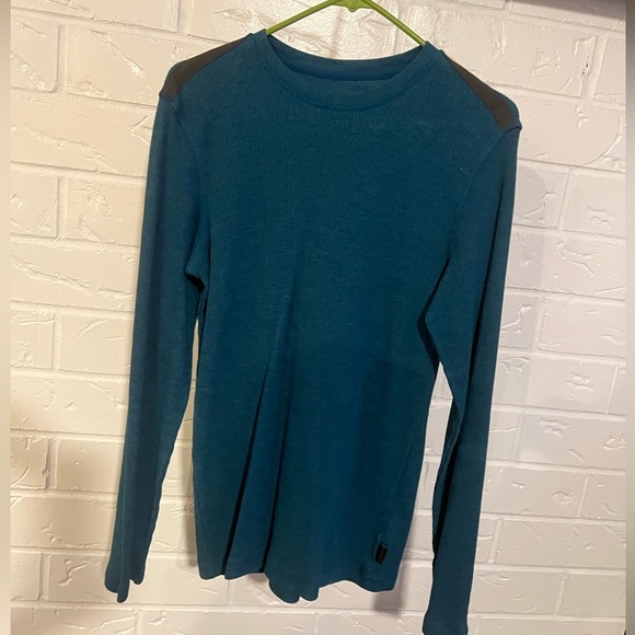 Mountain Hardwear Other - Mountain Hard Wear waffle thermal blue size S